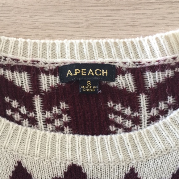 Tribal Patterned Maroon and Cream Sweater - Picture 5 of 7